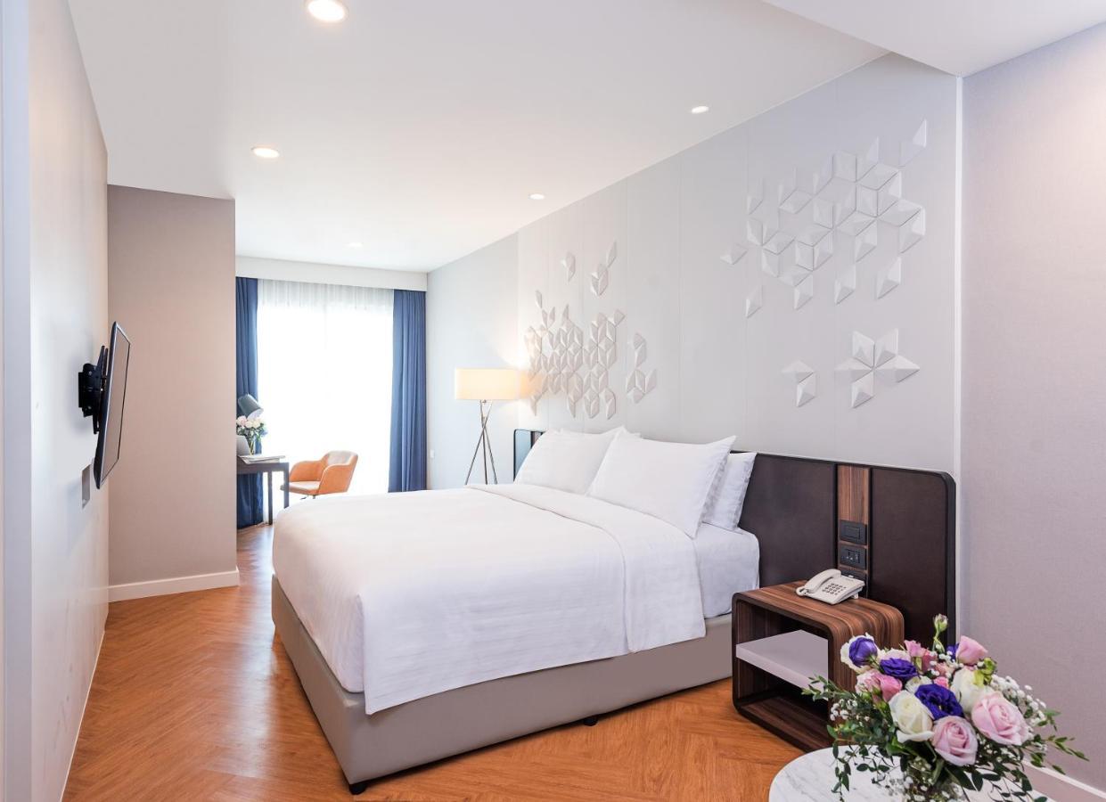Amanta Hotel & Residence Sathorn Бангкок Экстерьер фото